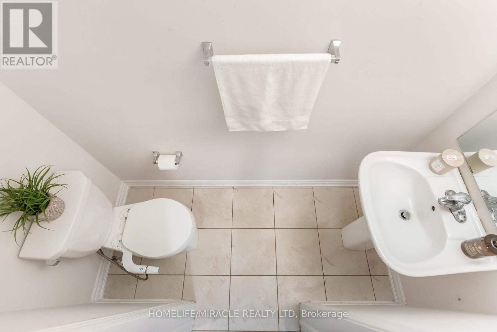 52 Tundra Road Property Photo 25