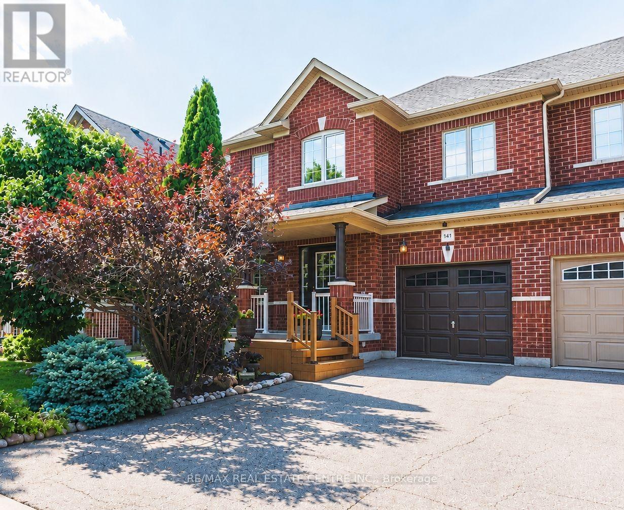 141 LAVERY HEIGHTS Property Photo 1