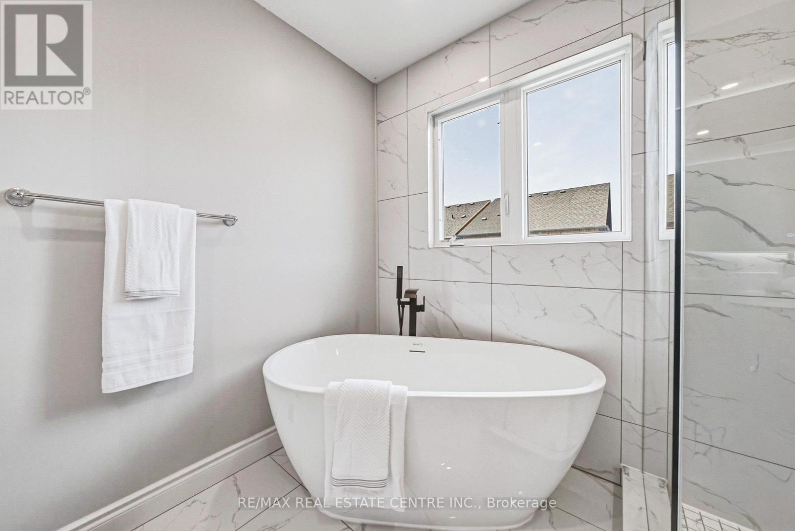 141 Lavery Heights Property Photo 20