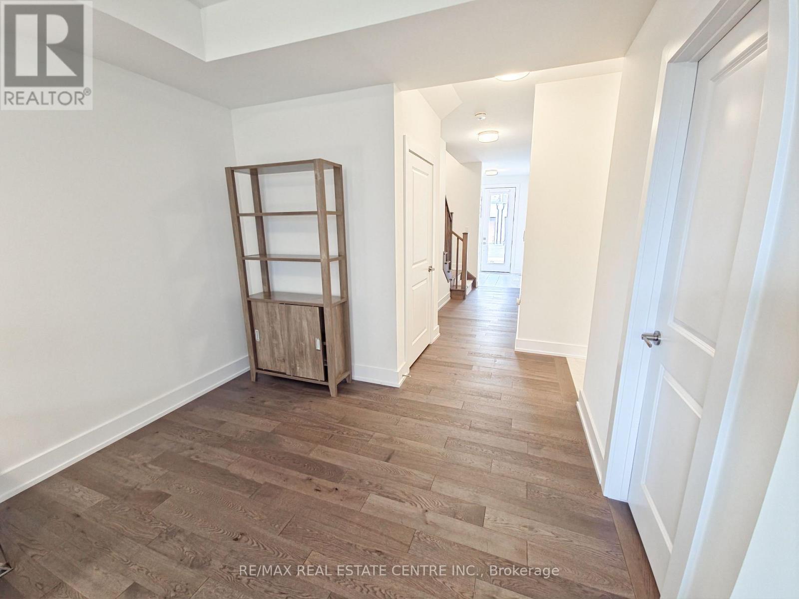 66 - 2273 Turnberry Drive Property Photo 5