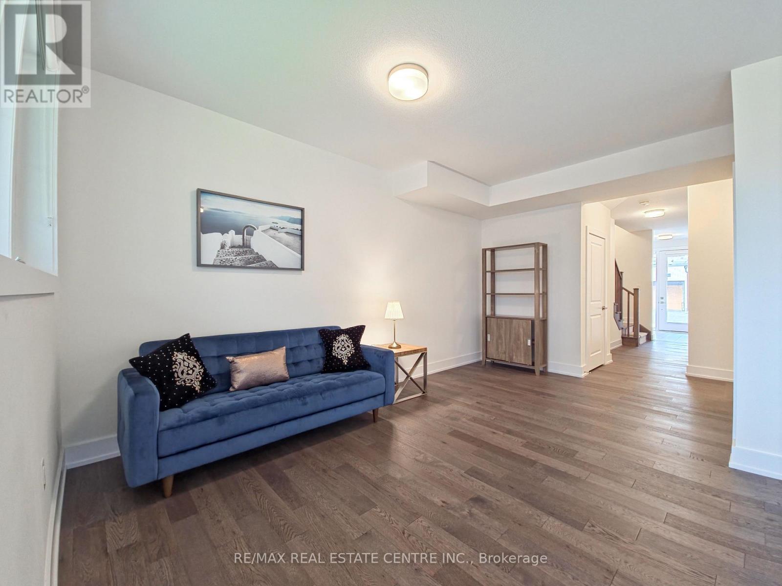 66 - 2273 Turnberry Drive Property Photo 7