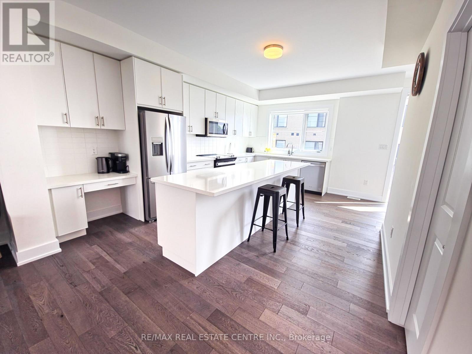 66 - 2273 Turnberry Drive Property Photo 11