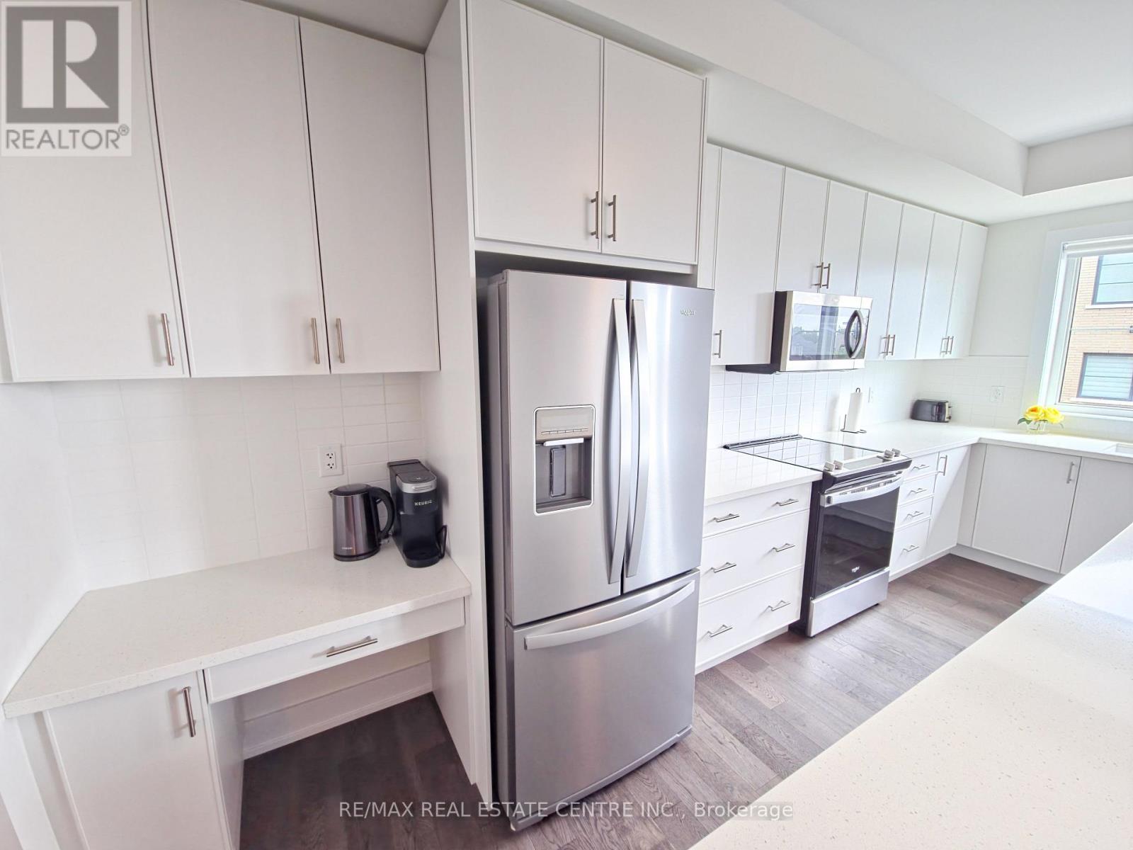 66 - 2273 Turnberry Drive Property Photo 14