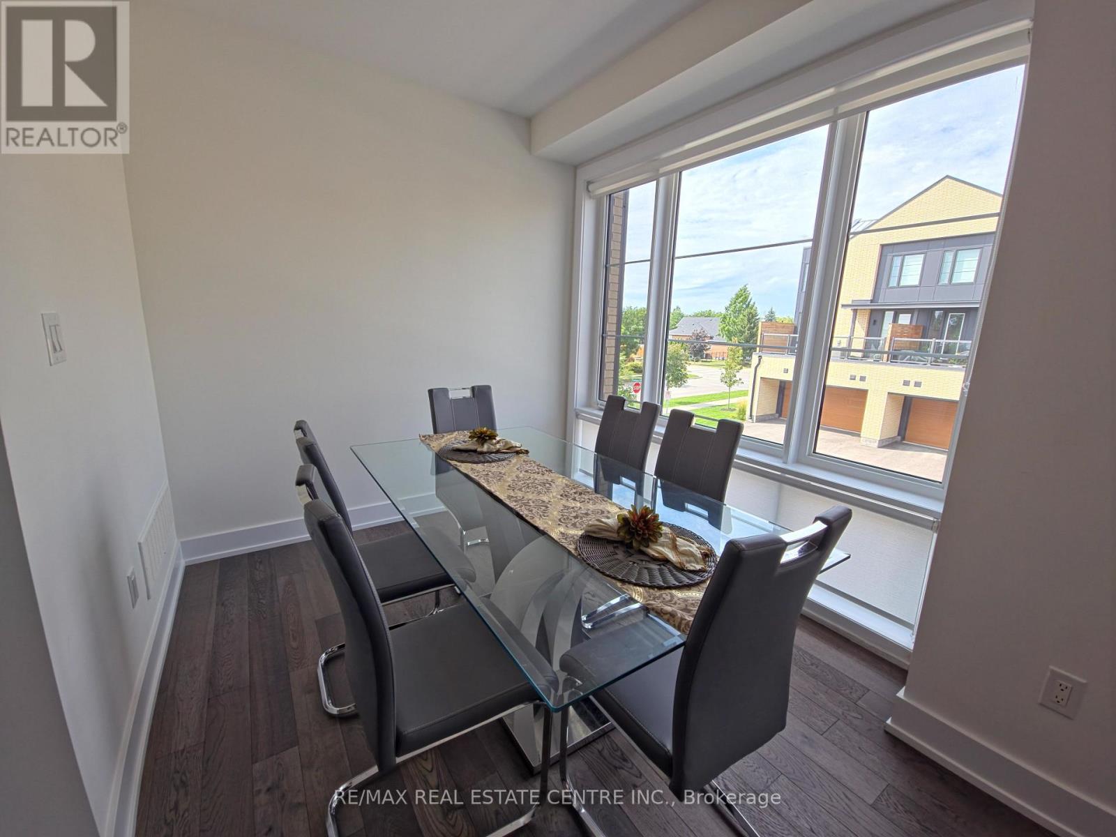 66 - 2273 Turnberry Drive Property Photo 23