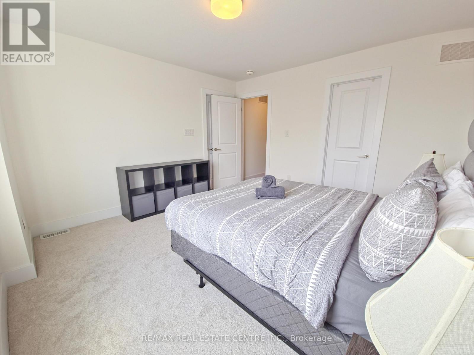 66 - 2273 Turnberry Drive Property Photo 26