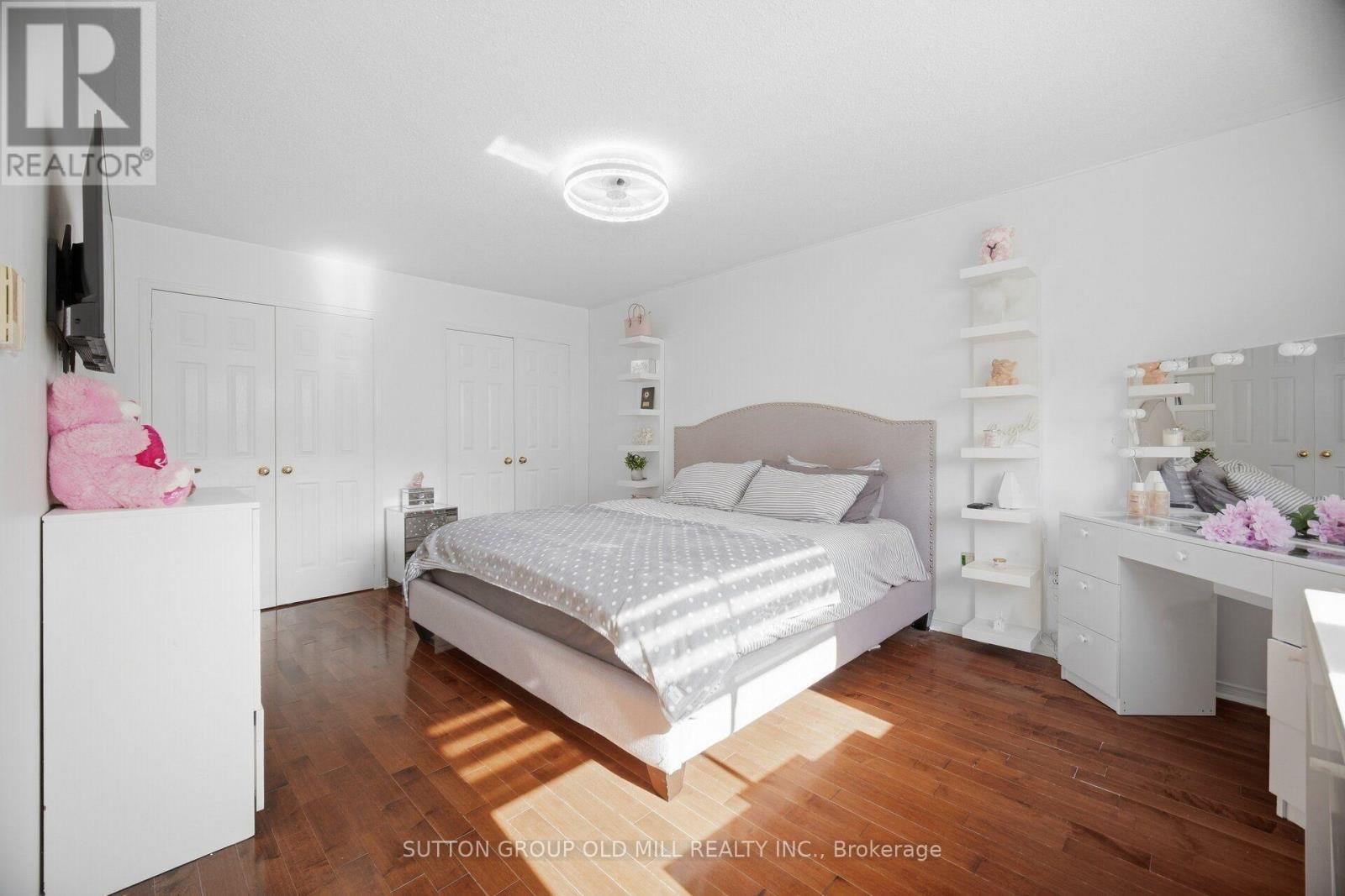 5318 Bushelgrove Circle Property Photo 20