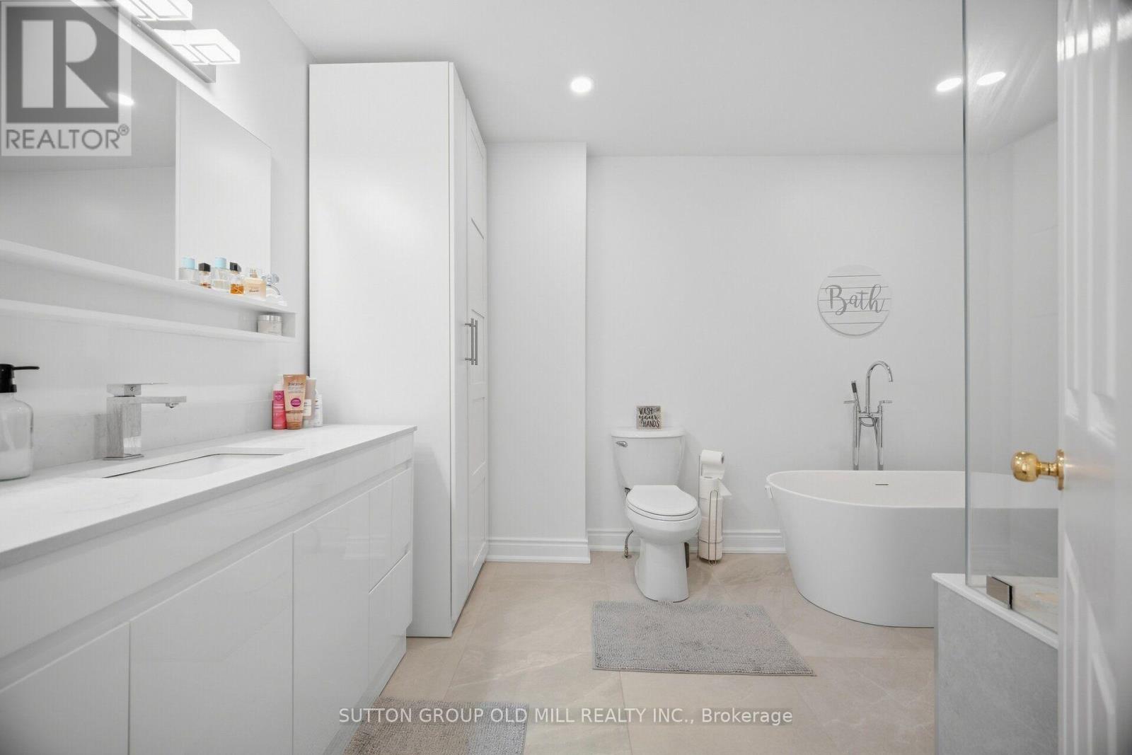 5318 Bushelgrove Circle Property Photo 24