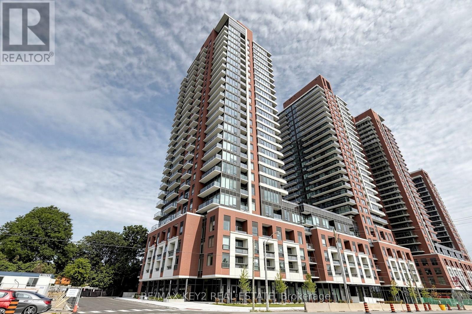 2219 - 4010 EGLINTON AVENUE W Property Photo 1
