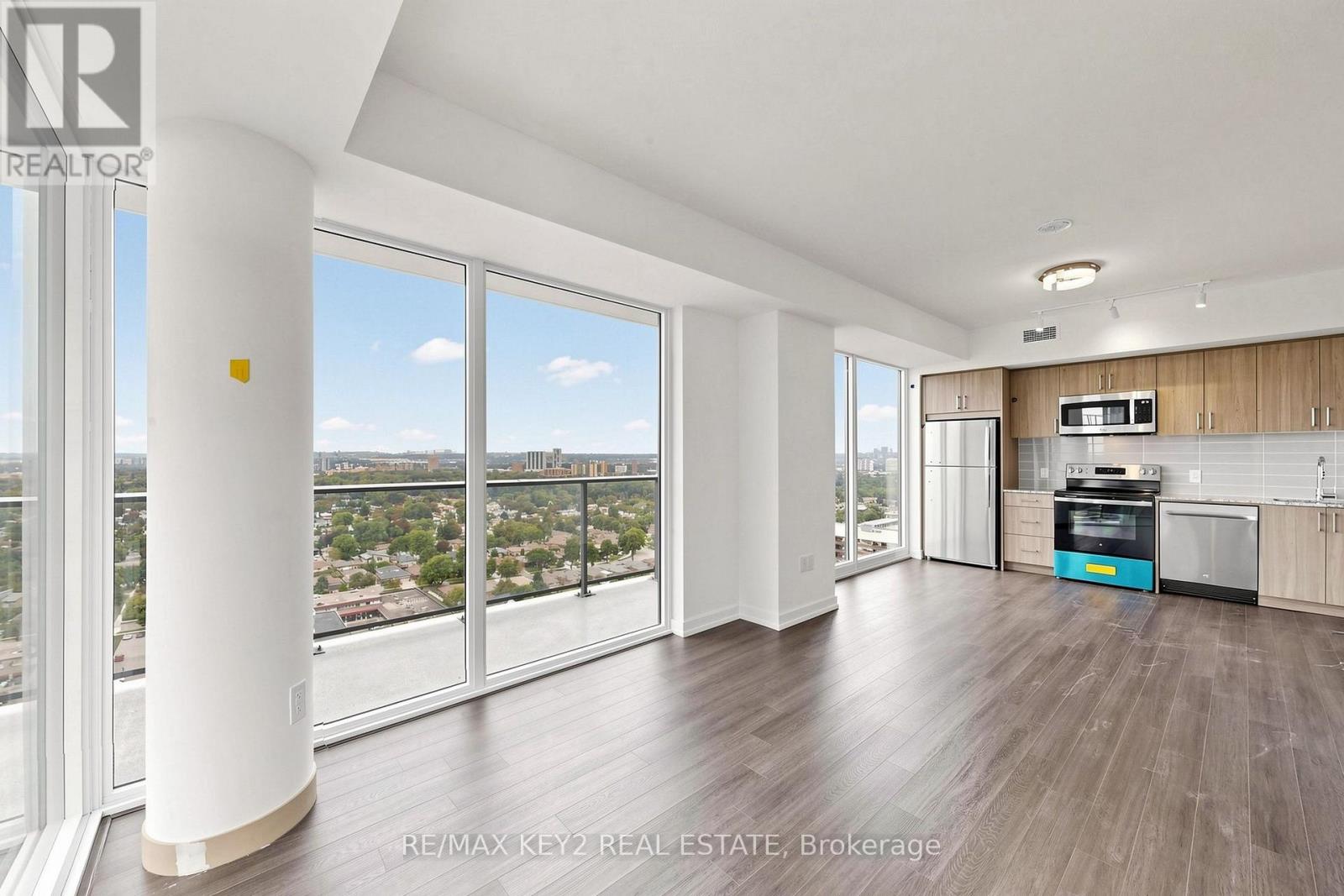 2219 - 4010 Eglinton Avenue W Property Photo 4