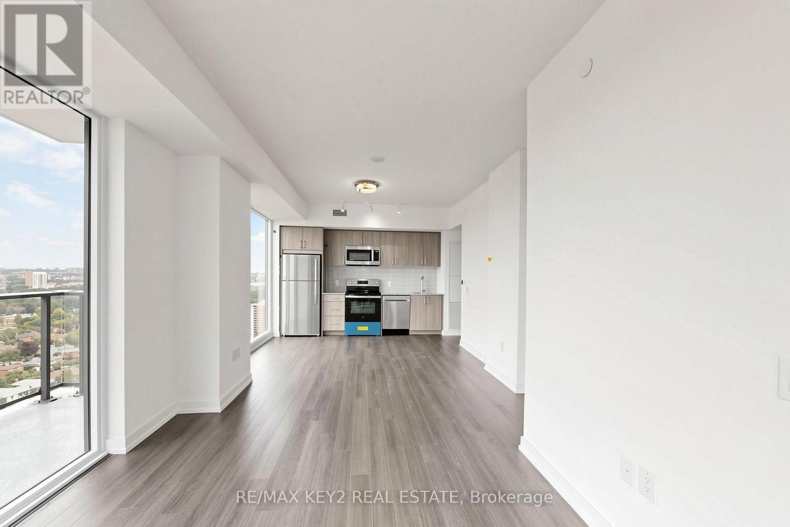2219 - 4010 Eglinton Avenue W Property Photo 6
