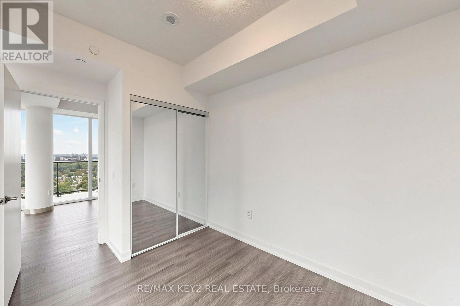 2219 - 4010 Eglinton Avenue W Property Photo 20