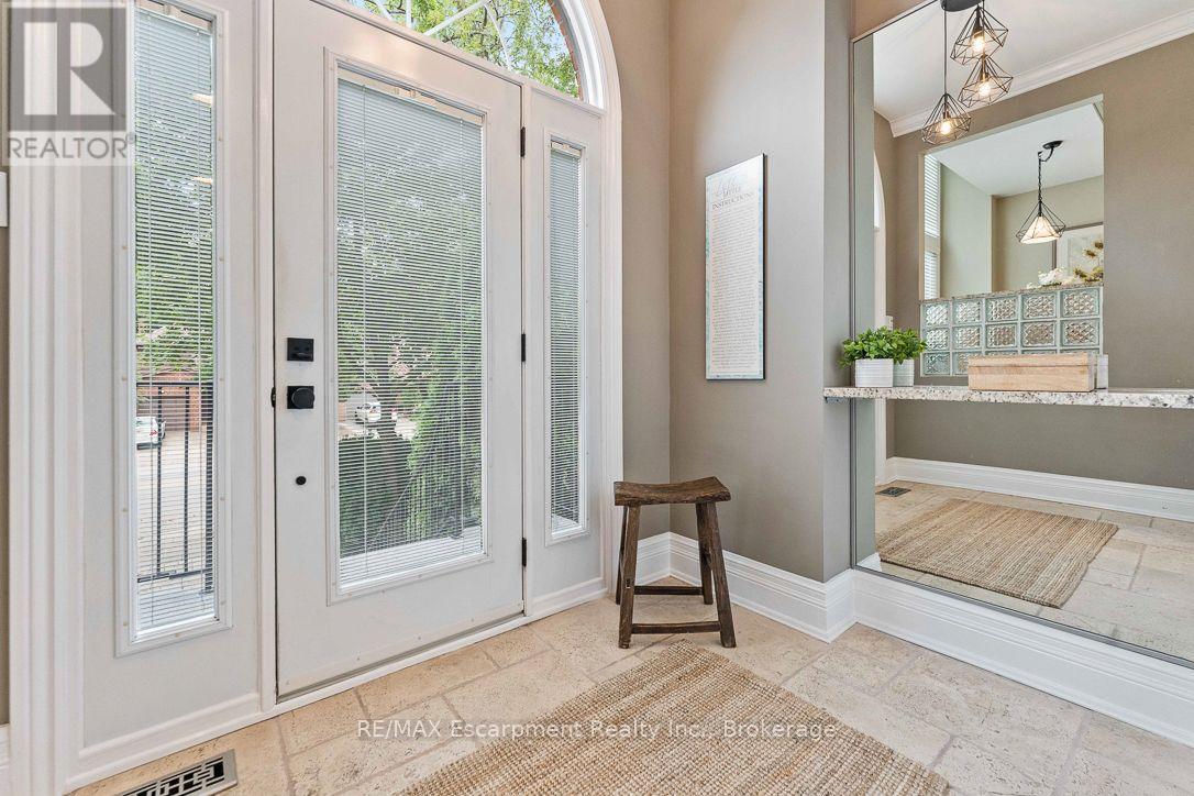 2331 Marine Drive Property Photo 2
