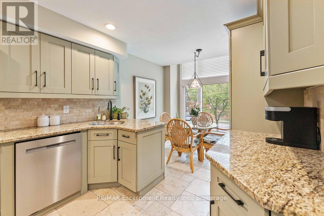 2331 Marine Drive Property Photo 5