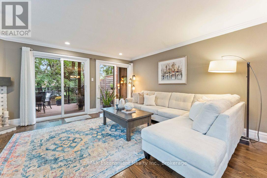 2331 Marine Drive Property Photo 11