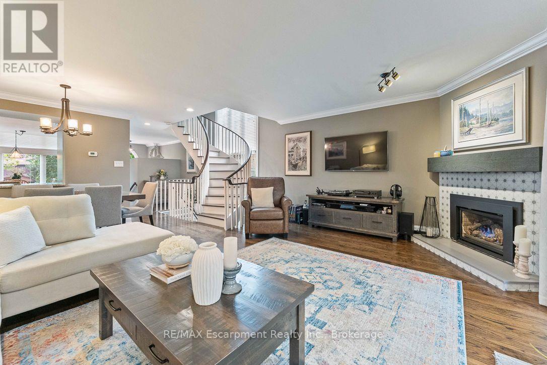 2331 Marine Drive Property Photo 13