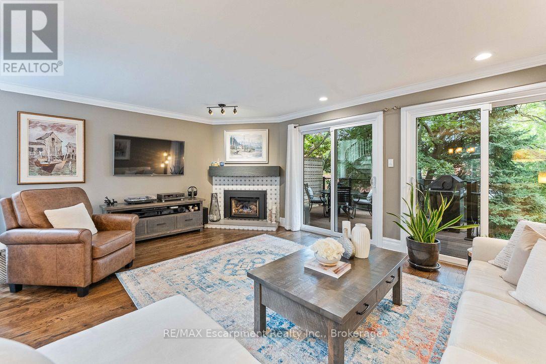 2331 Marine Drive Property Photo 14