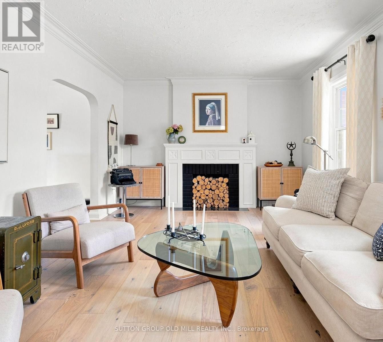 10 Queens Avenue Property Photo 1
