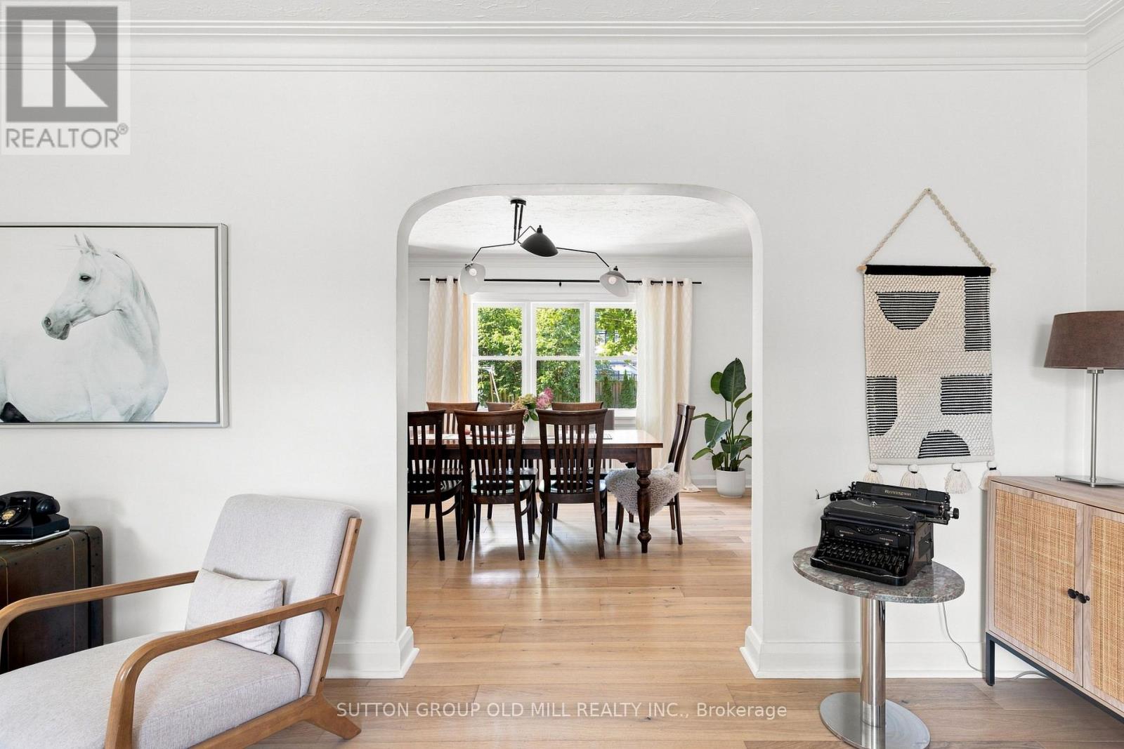 10 Queens Avenue Property Photo 10