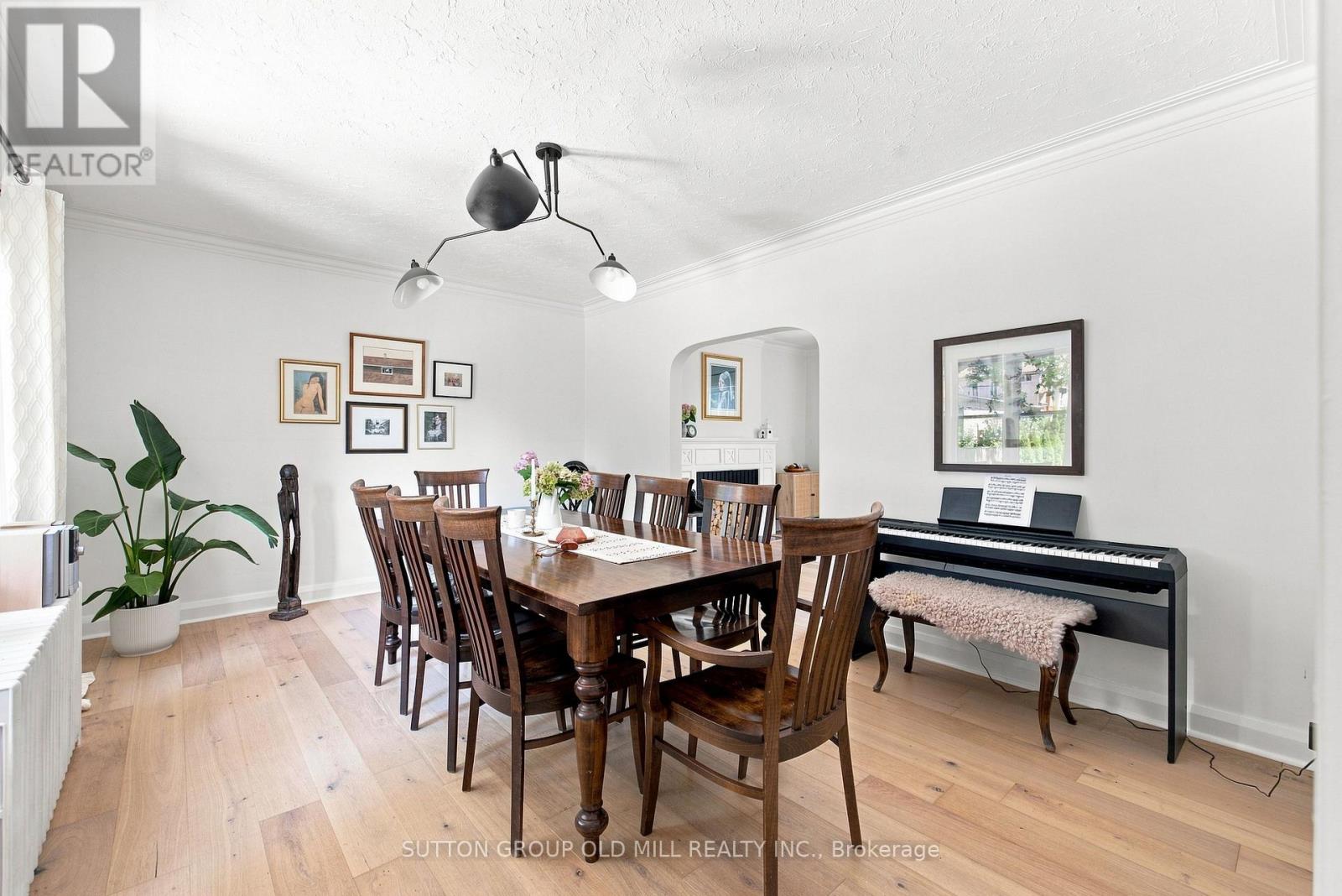 10 Queens Avenue Property Photo 12