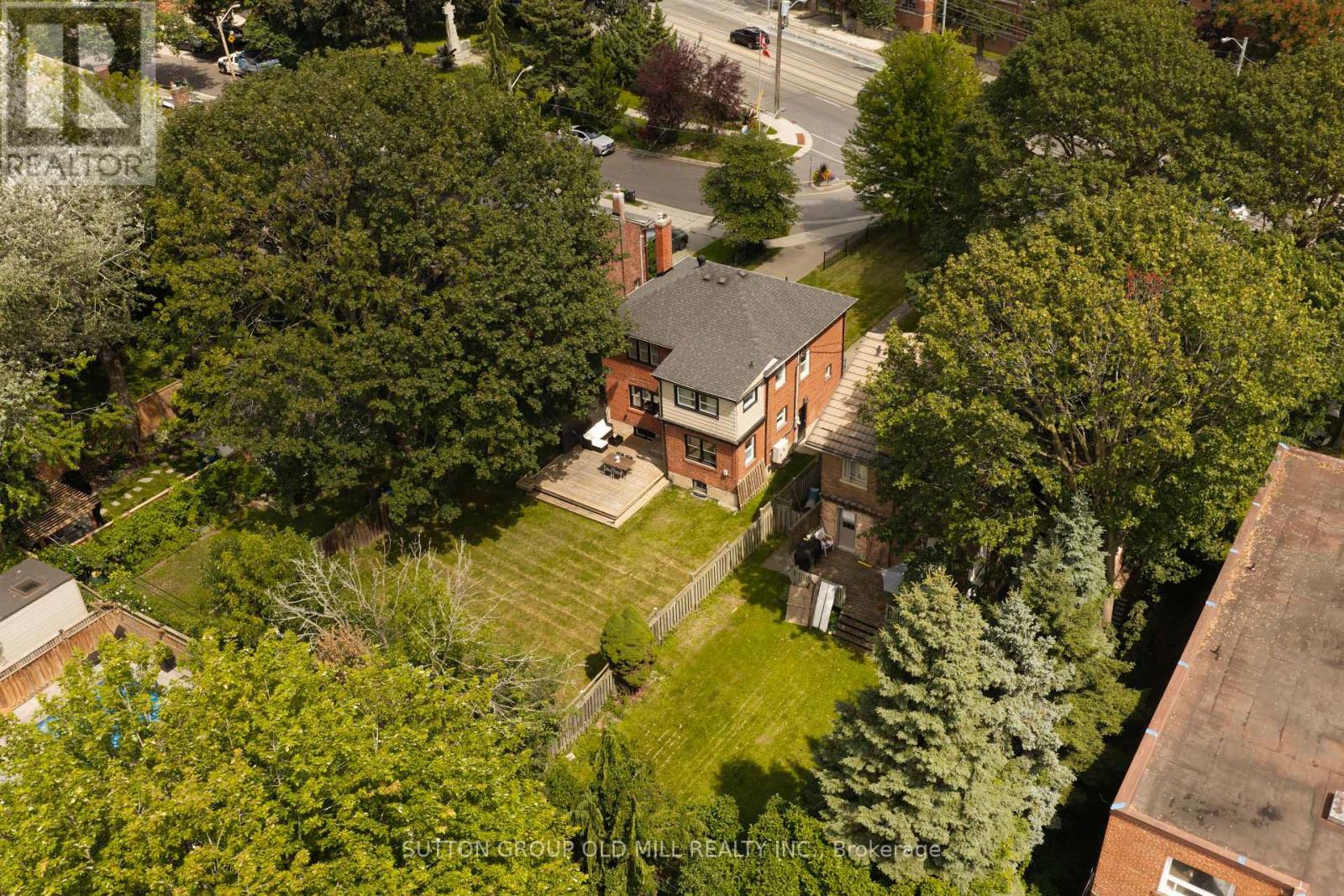 10 Queens Avenue Property Photo 40