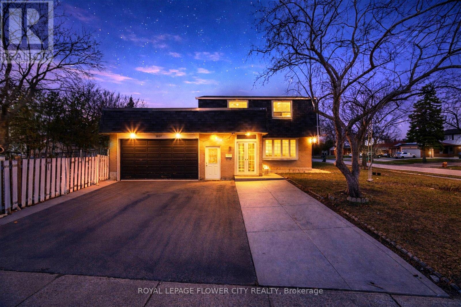 3027 CORAL DRIVE Property Photo 1