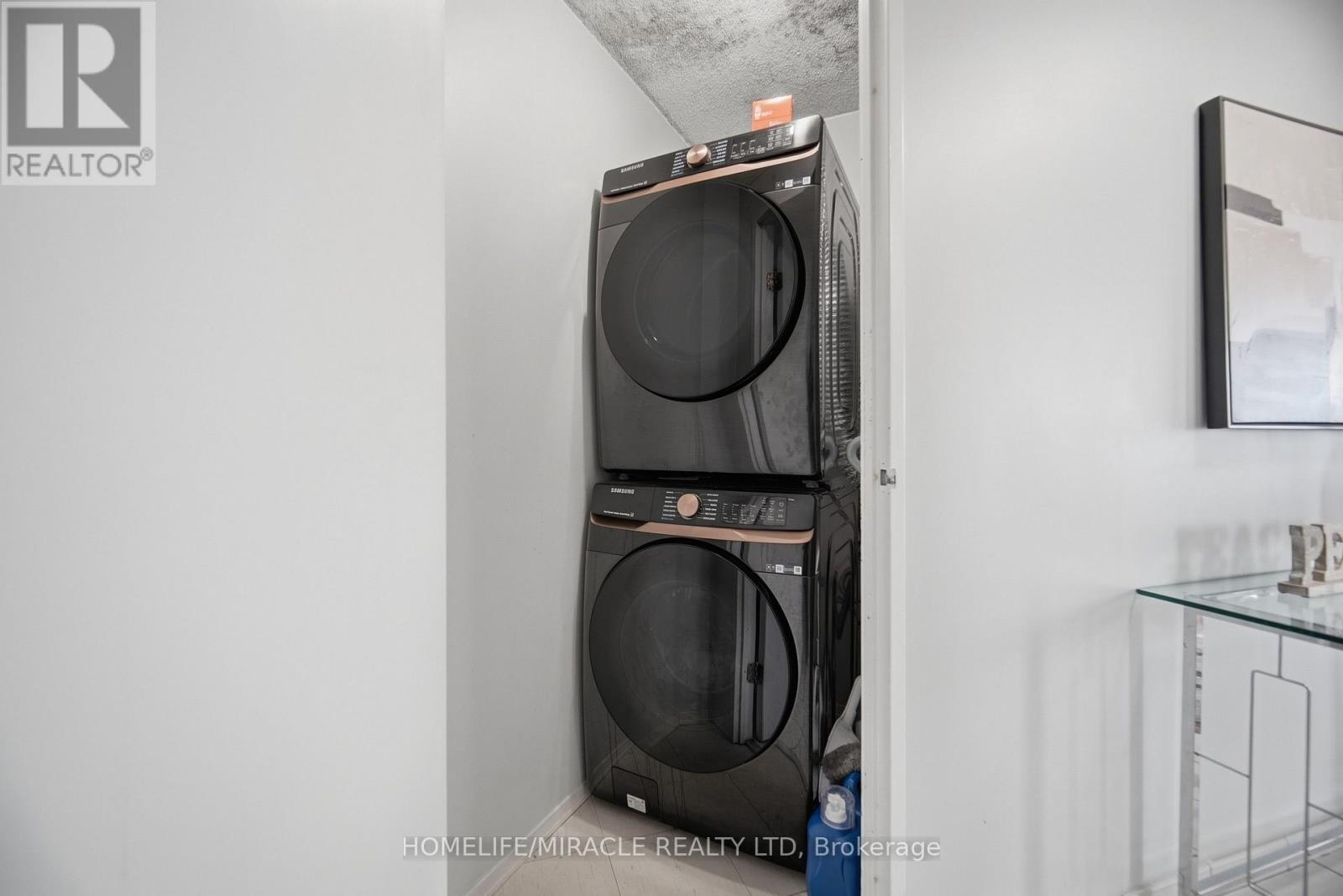 502 - 1 Rowntree Road Property Photo 25