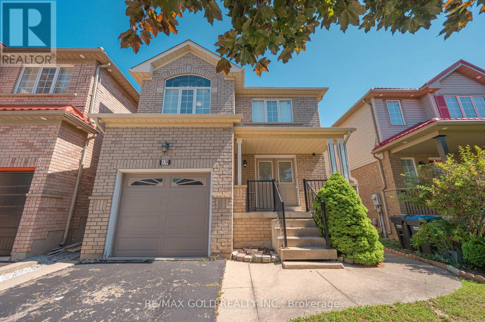 19 FLORENCE DRIVE