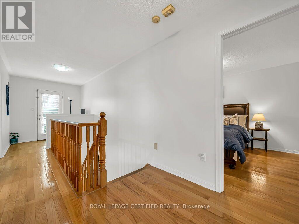 834 Fourth Line Property Photo 16