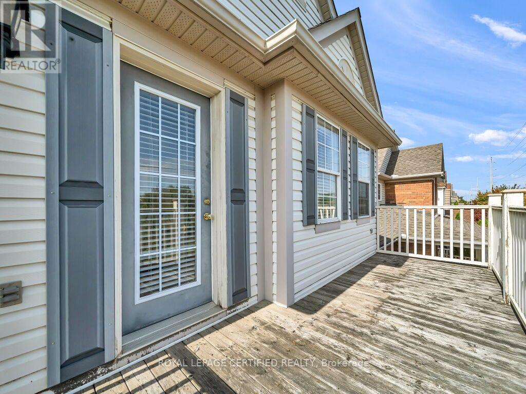 834 Fourth Line Property Photo 26
