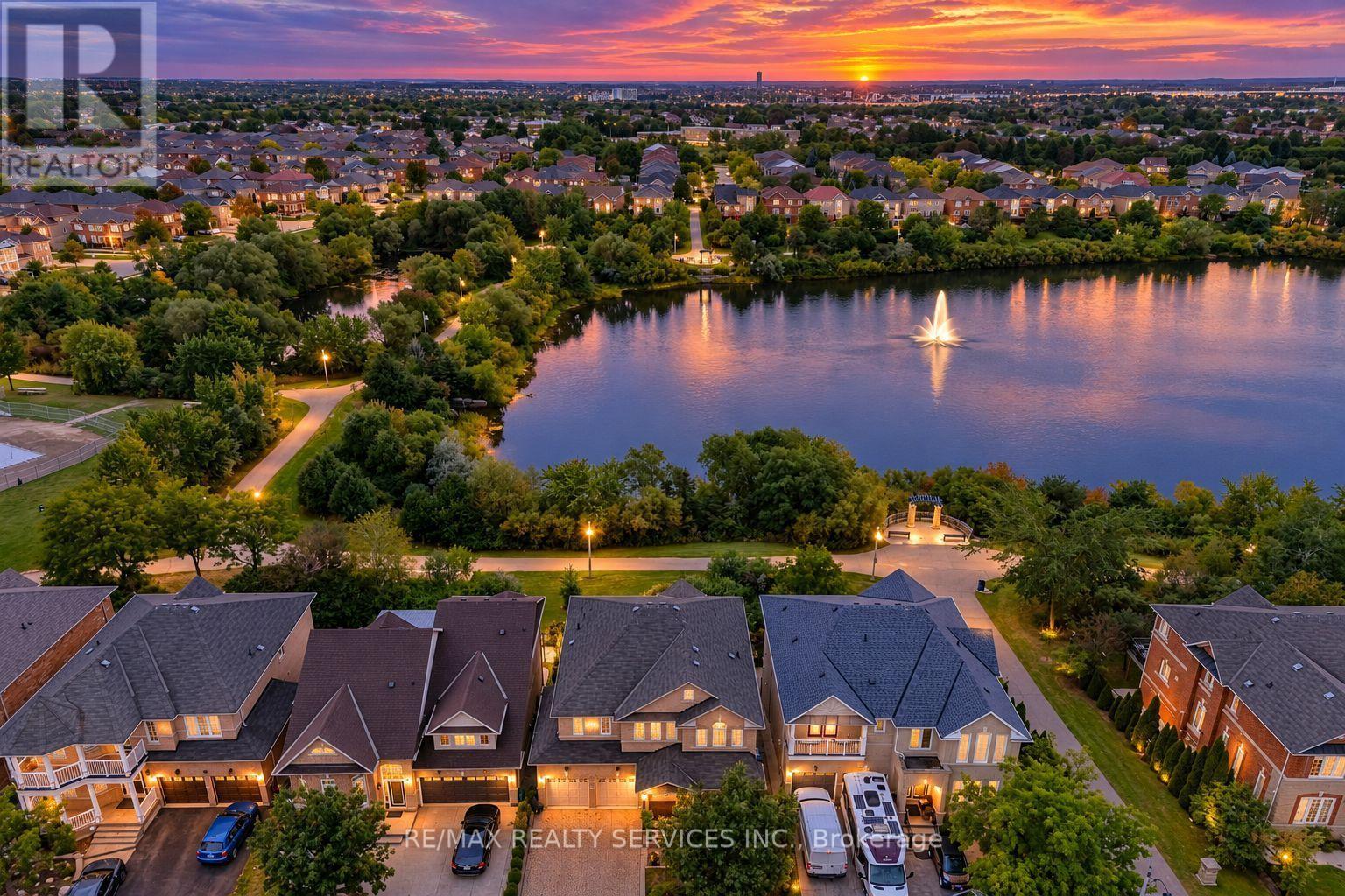 100 SOUTHLAKE BOULEVARD Property Photo 1