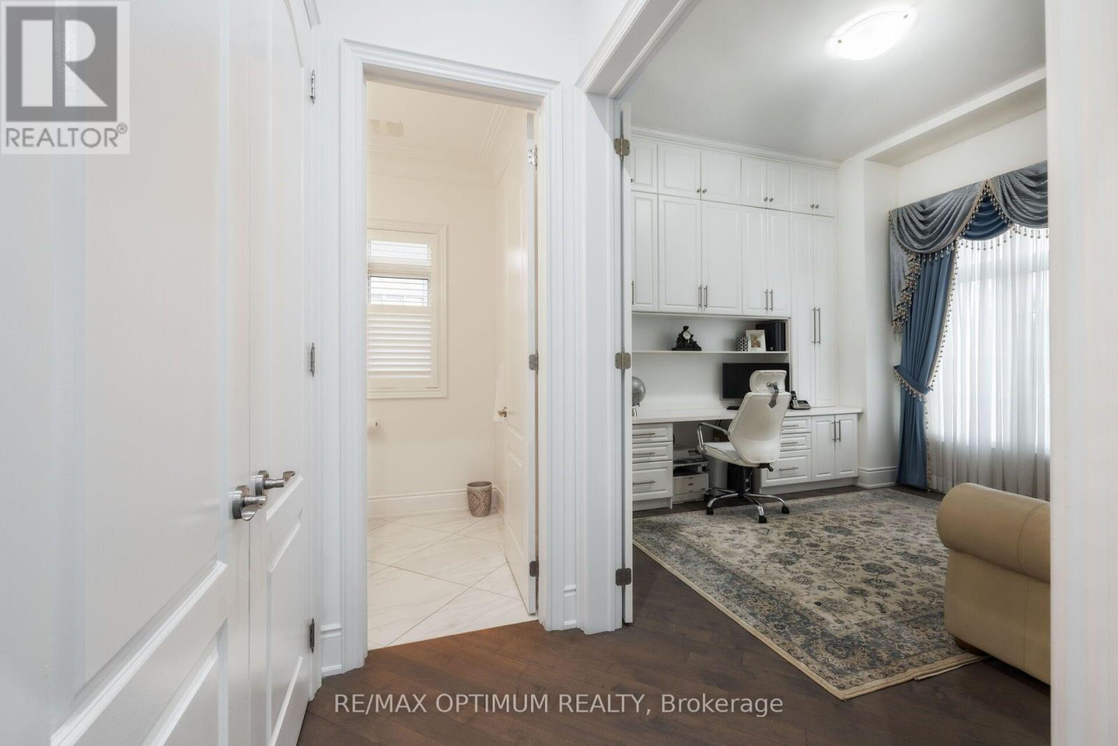 37 Elbern Markell Drive Property Photo 17