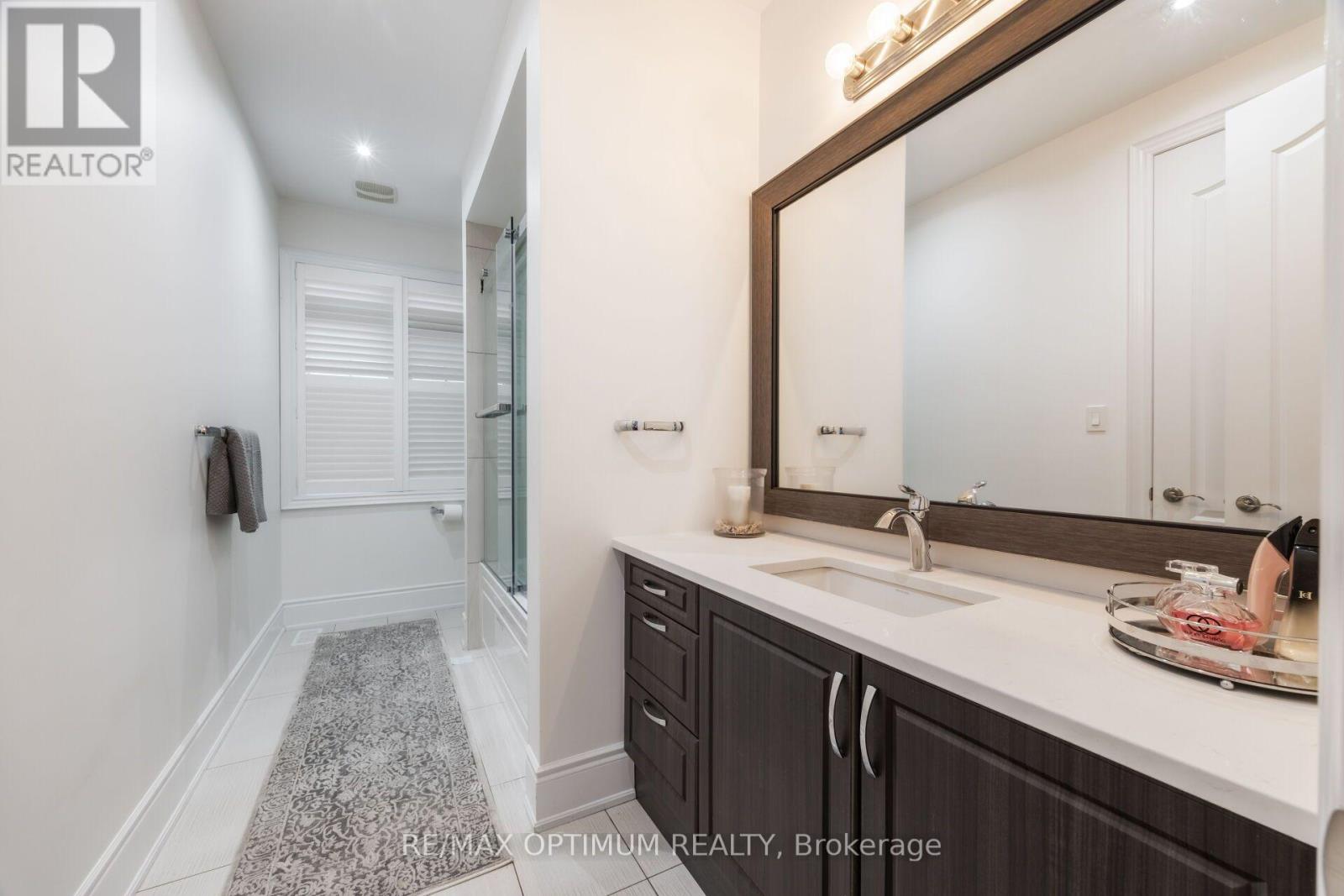37 Elbern Markell Drive Property Photo 34