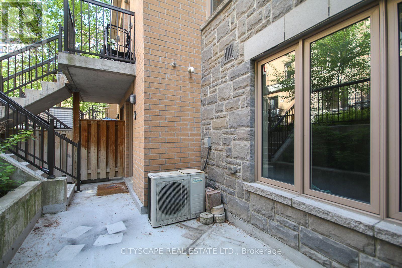 116 - 9 Foundry Avenue Property Photo 14