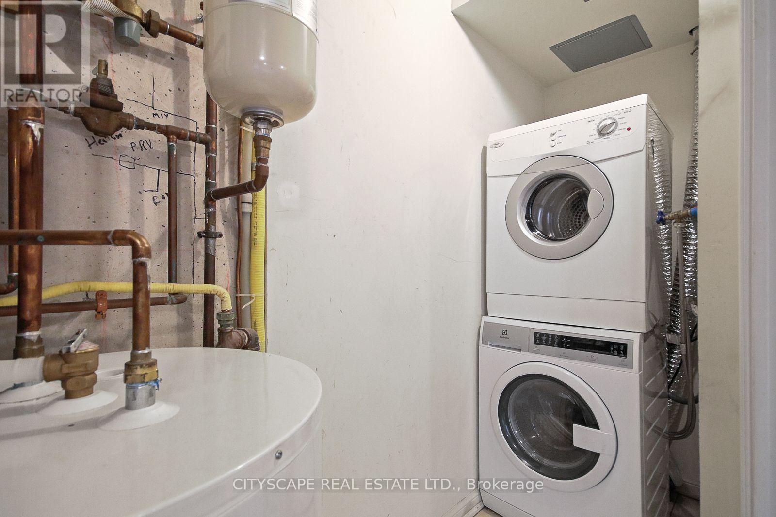 116 - 9 Foundry Avenue Property Photo 16