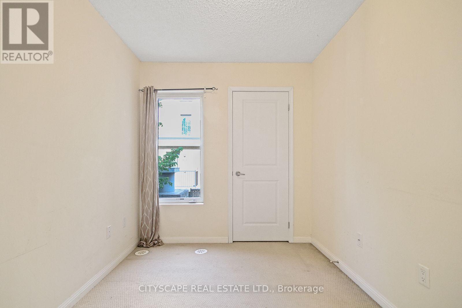 116 - 9 Foundry Avenue Property Photo 22