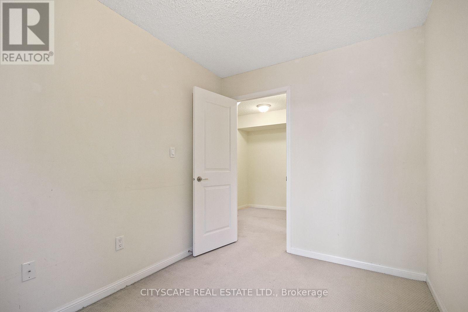 116 - 9 Foundry Avenue Property Photo 23