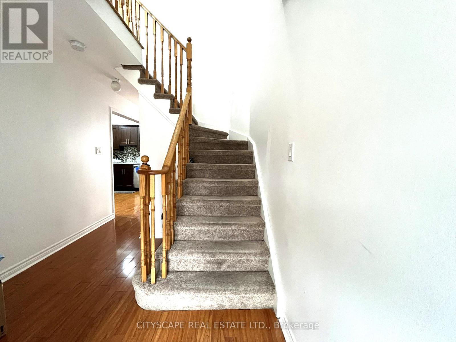 33 - 68 Gilgorm Road Property Photo 2