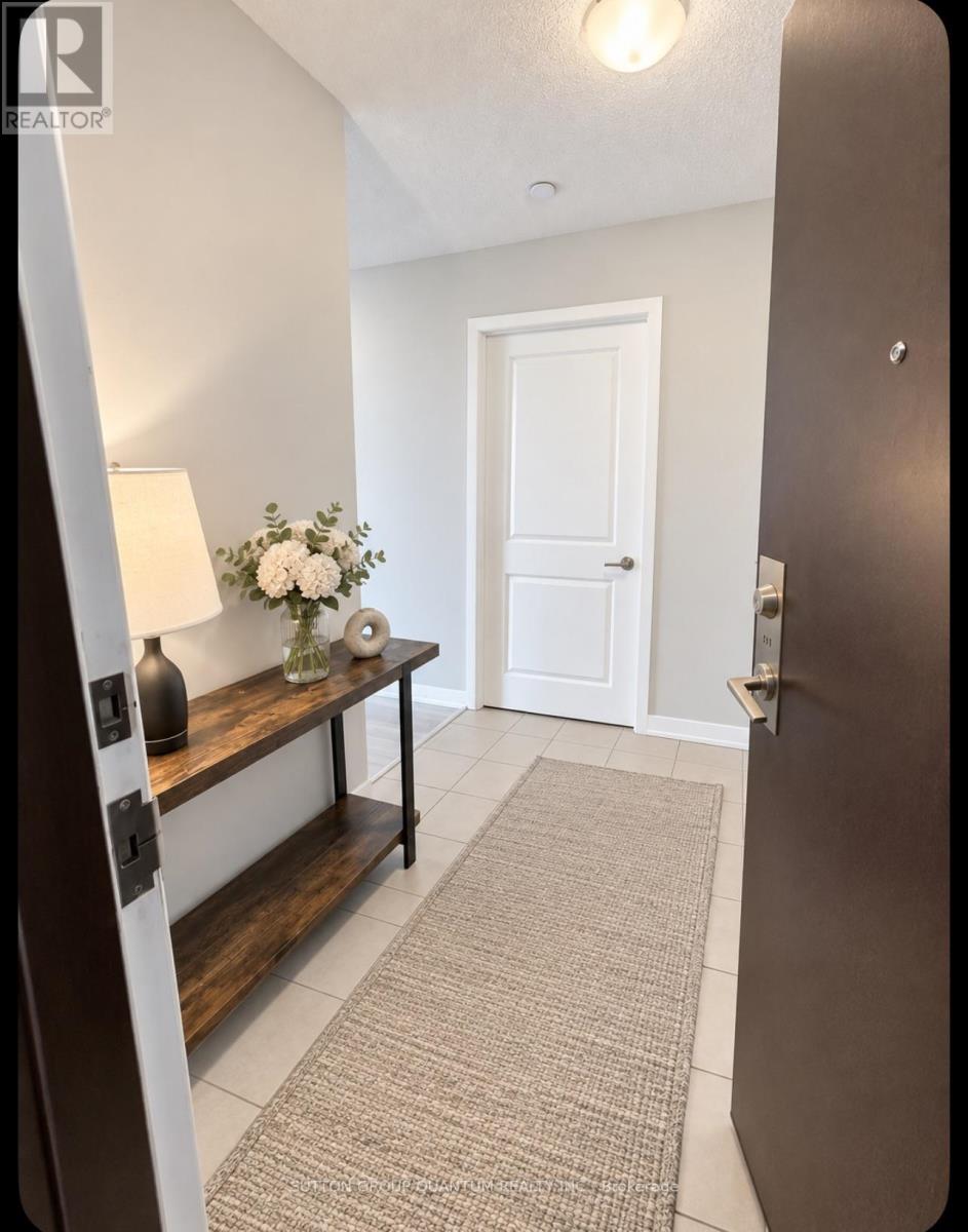 411 - 215 Sherway Gardens Road Property Photo 4