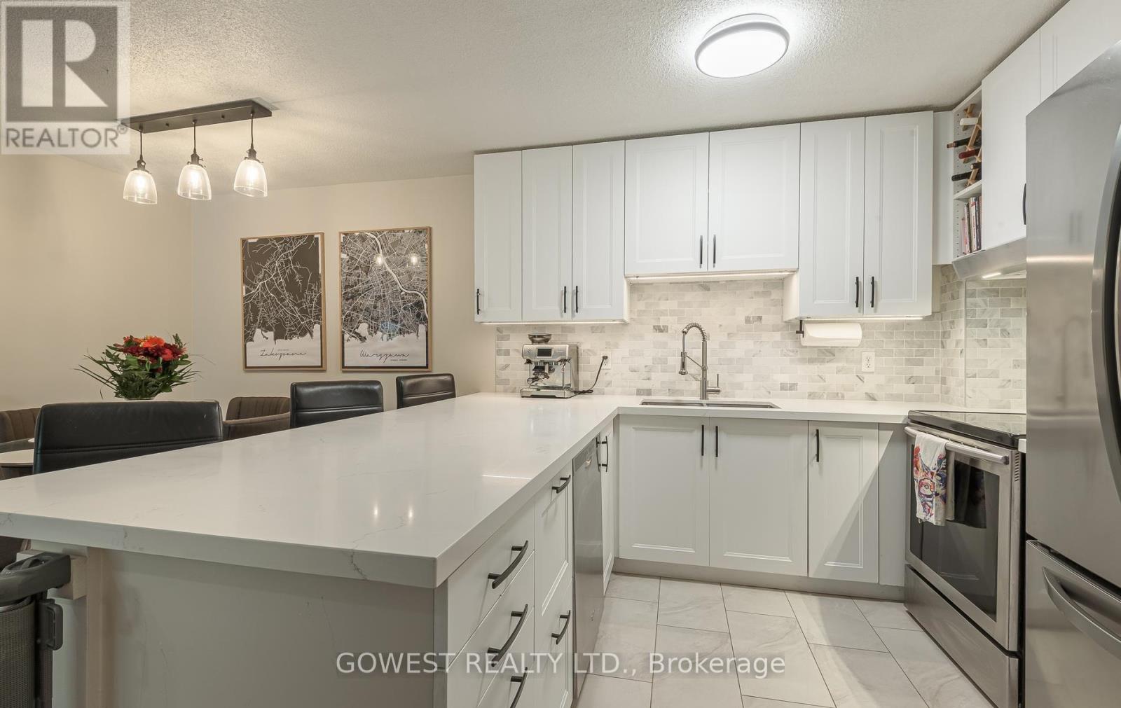1202 - 4140 Foxwood Drive Property Photo 15