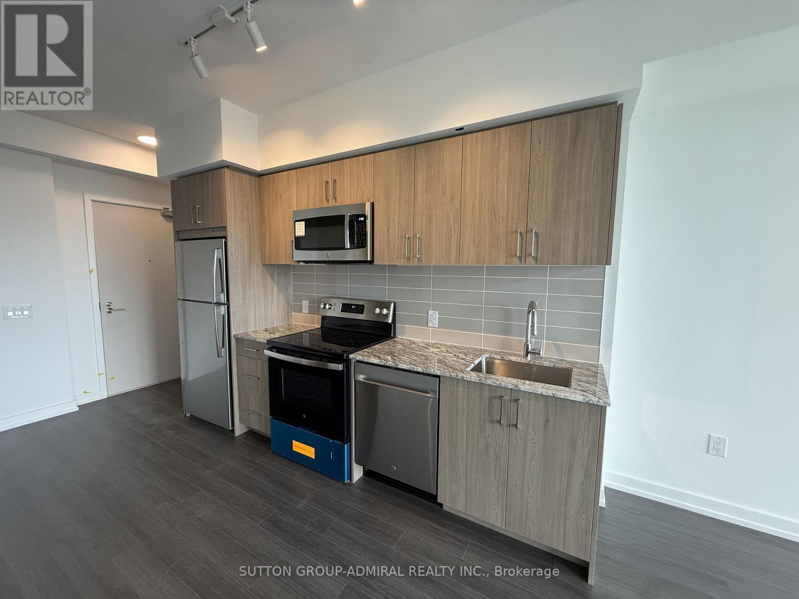 2311 - 4010 EGLINTON AVENUE Property Photo 1