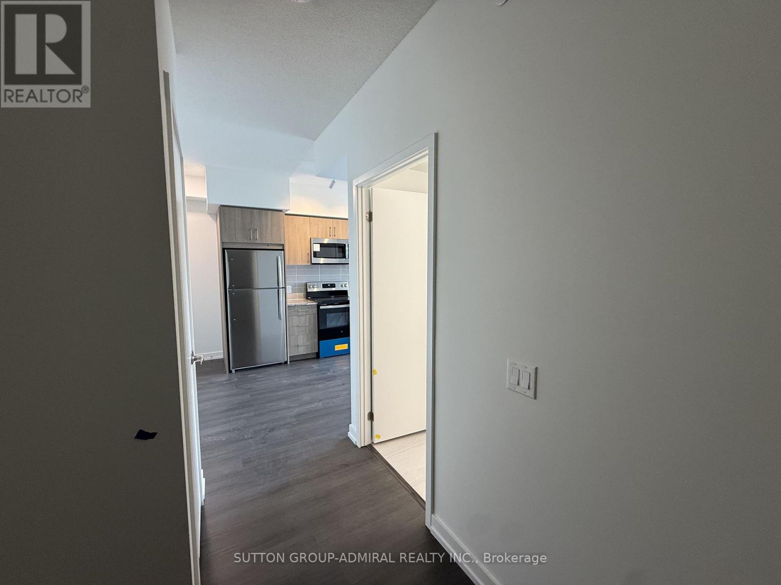2311 - 4010 Eglinton Avenue Property Photo 5