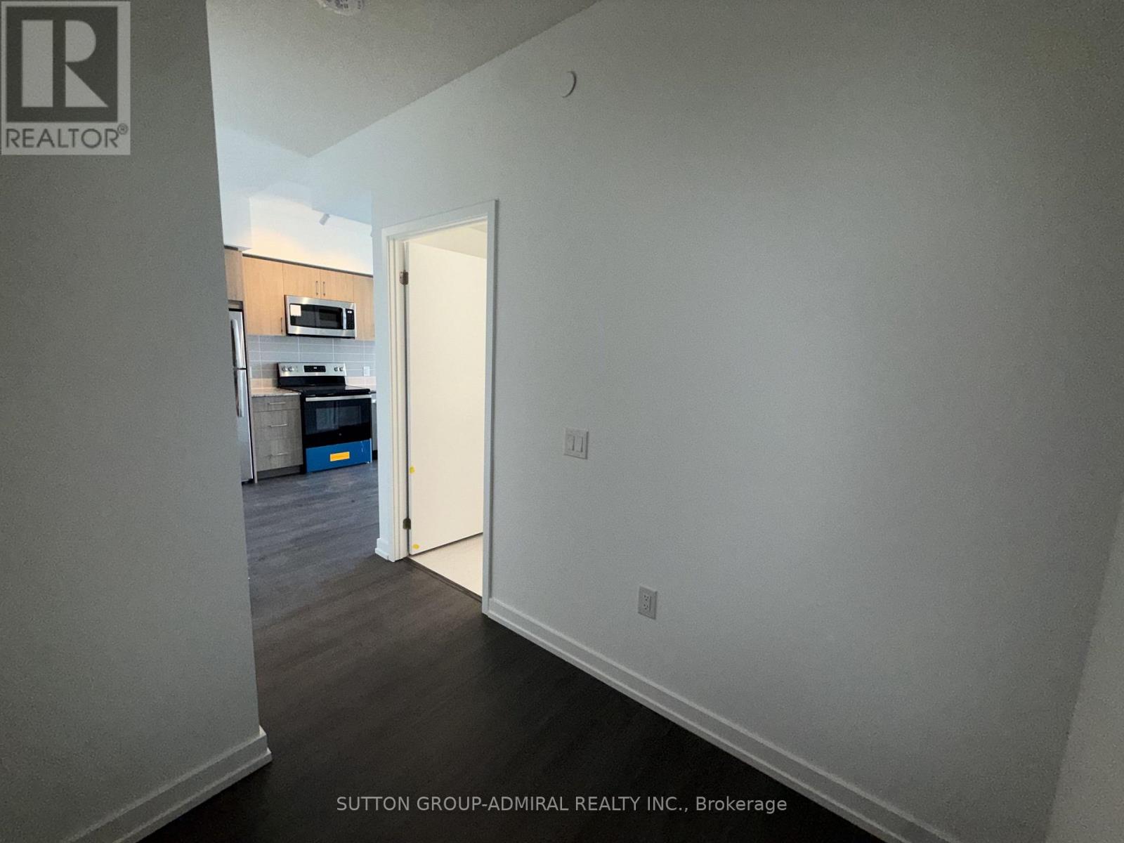 2311 - 4010 Eglinton Avenue Property Photo 9