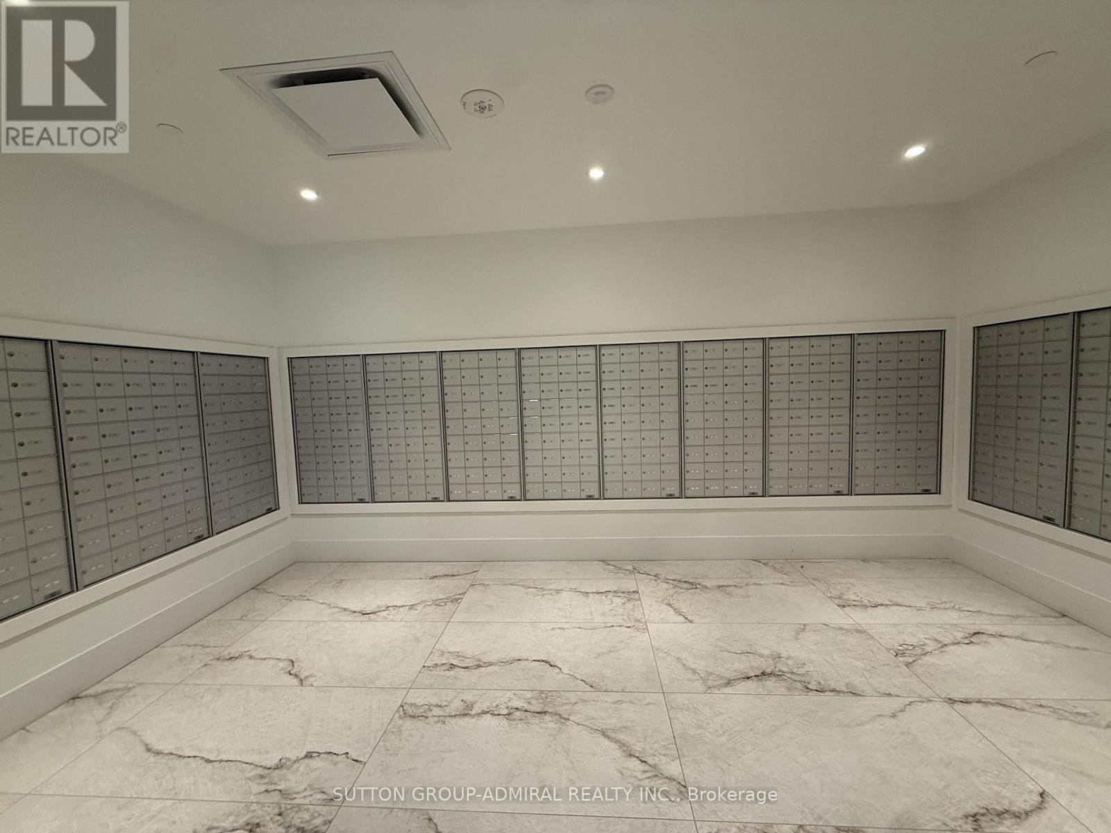 2311 - 4010 Eglinton Avenue Property Photo 12