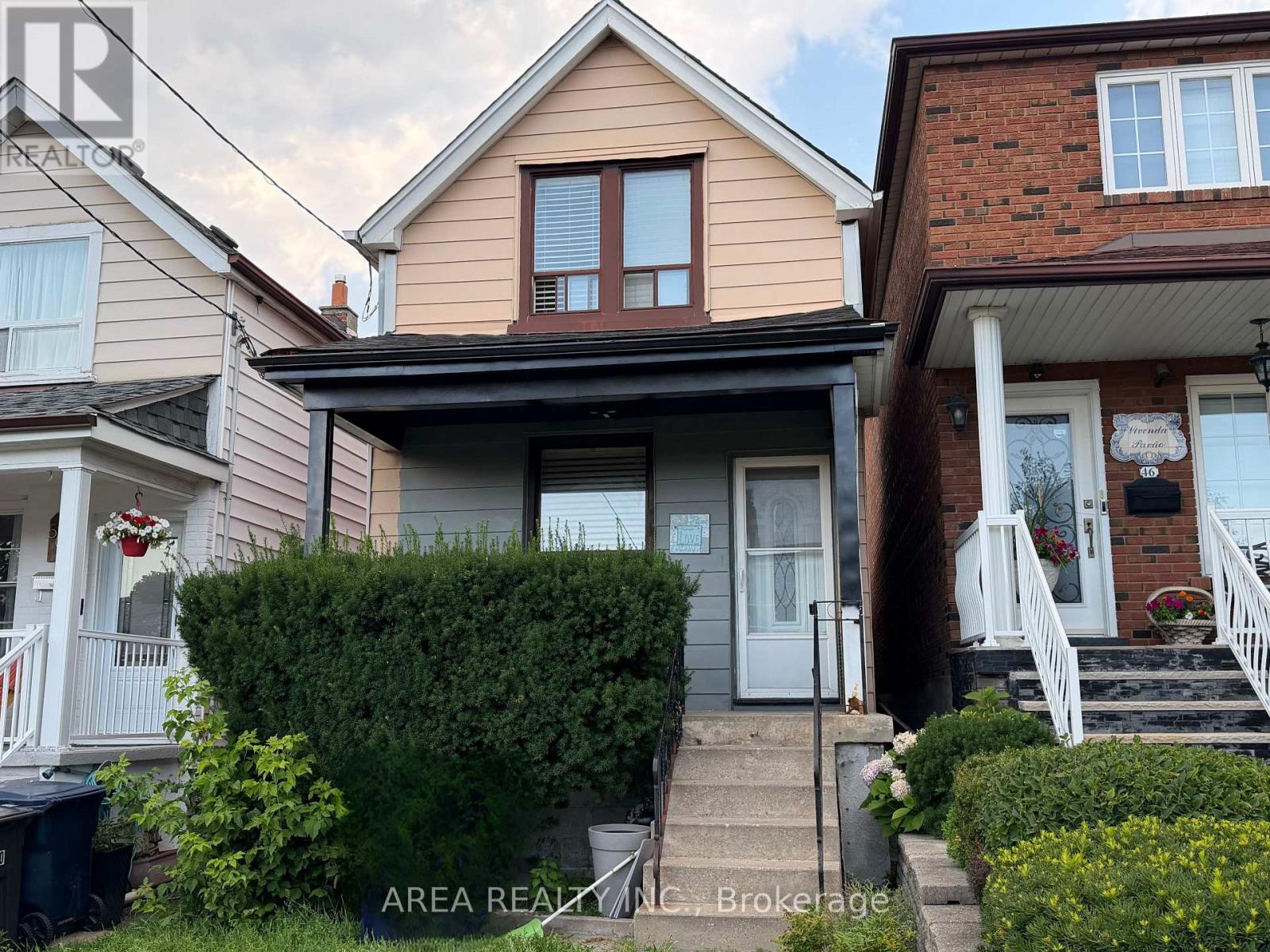 48 CORBY AVENUE