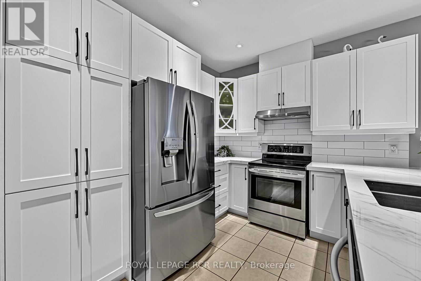 5 Borland Crescent Property Photo 5