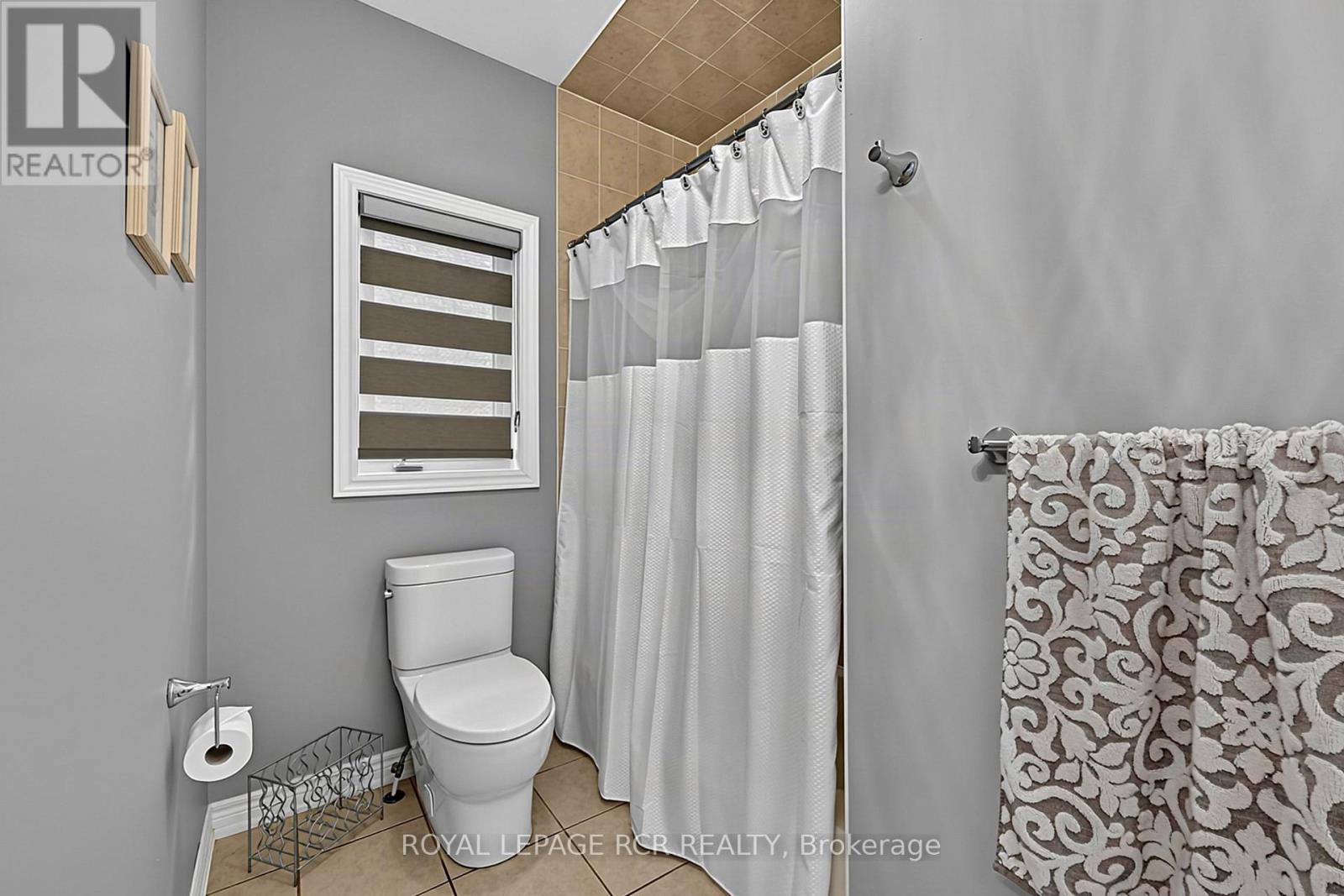 5 Borland Crescent Property Photo 16