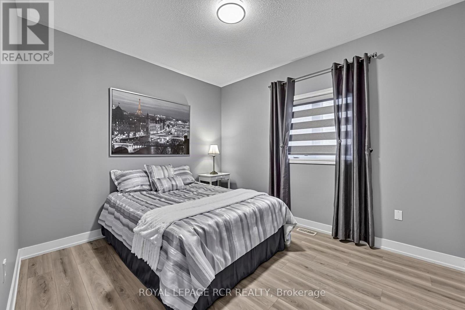 5 Borland Crescent Property Photo 17