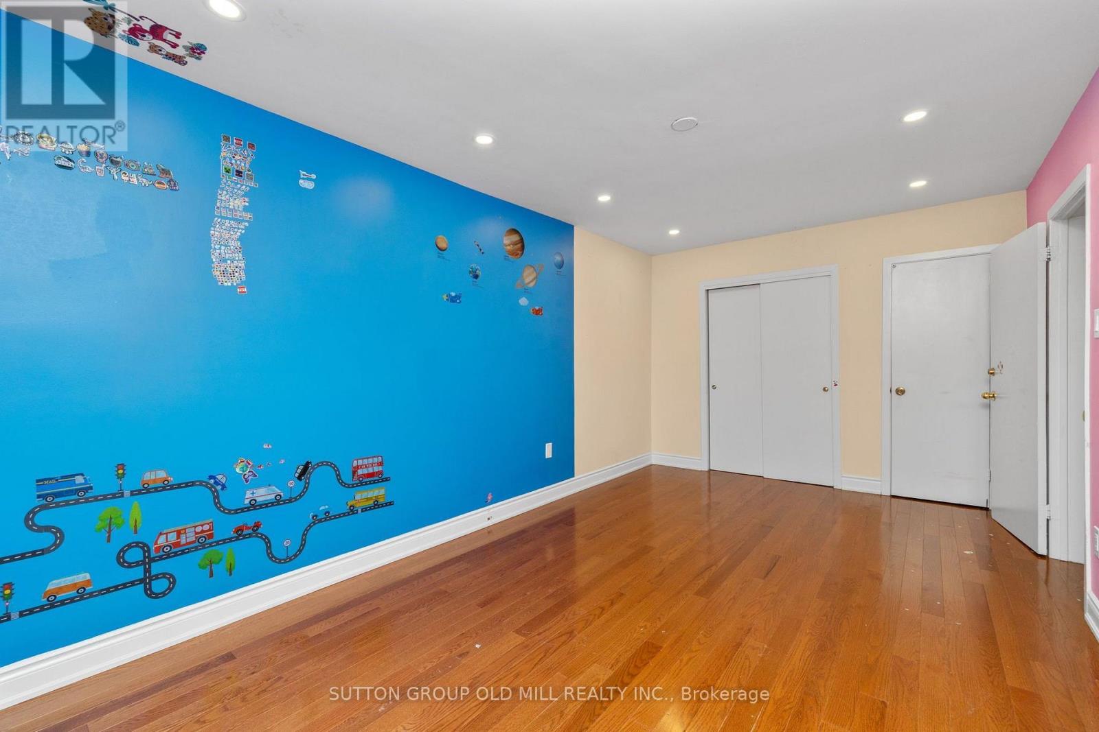 2 Leita Court Property Photo 15