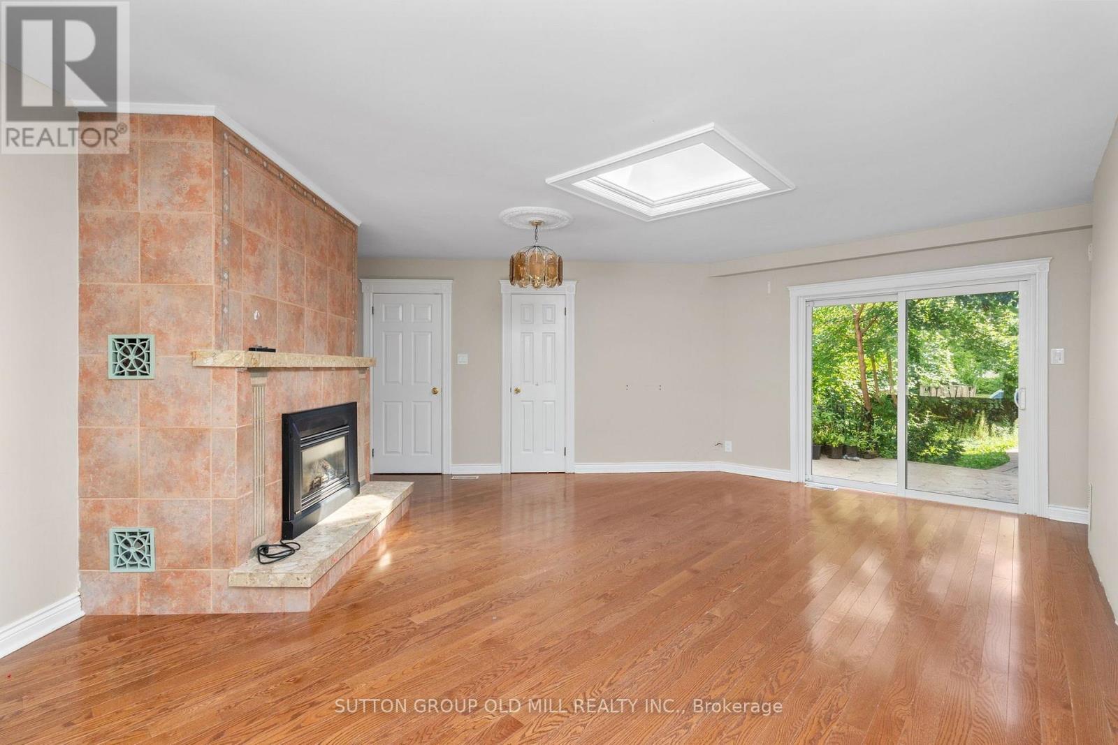 2 Leita Court Property Photo 17