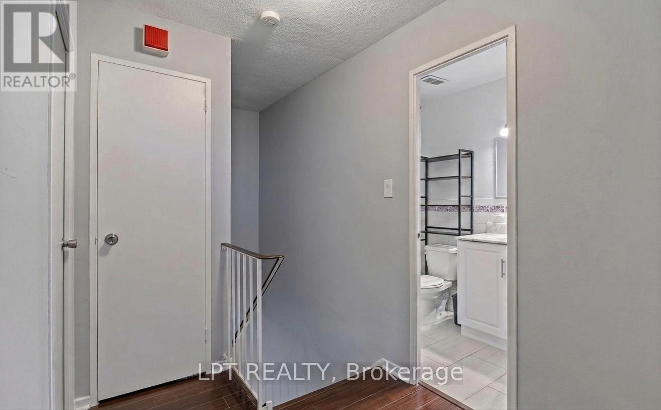 332 - 2 Valhalla Inn Road Property Photo 22